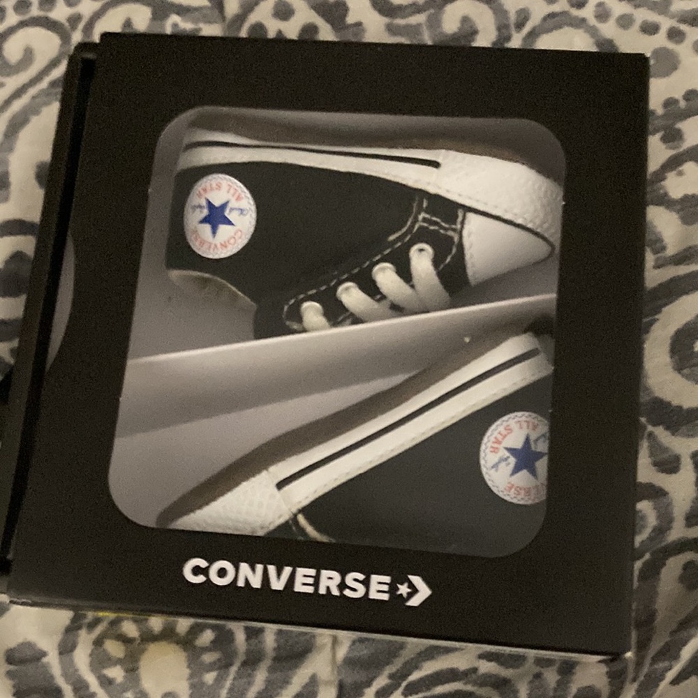 Converse Baby Shoes Size 4 Black